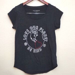SLIGHTLY USED LUCKY BRAND LOVE OUR PLANT BE KIND T-SHIRT SIZE S COLOR GRAY